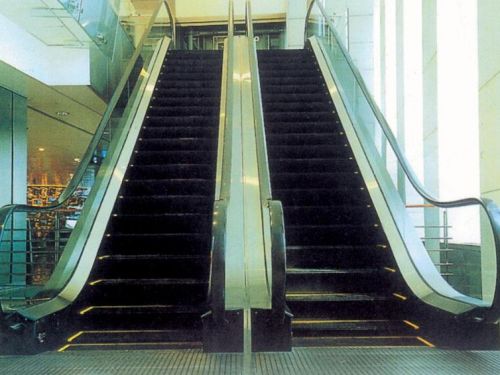 自助扶梯